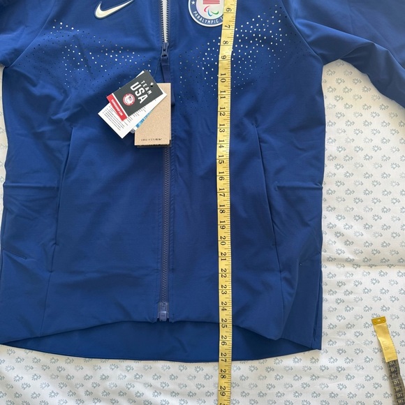 Nike NWT Women’s Team USA Paralympic Podium Small Jacket Paris 2024 Games - Picture 4 of 10